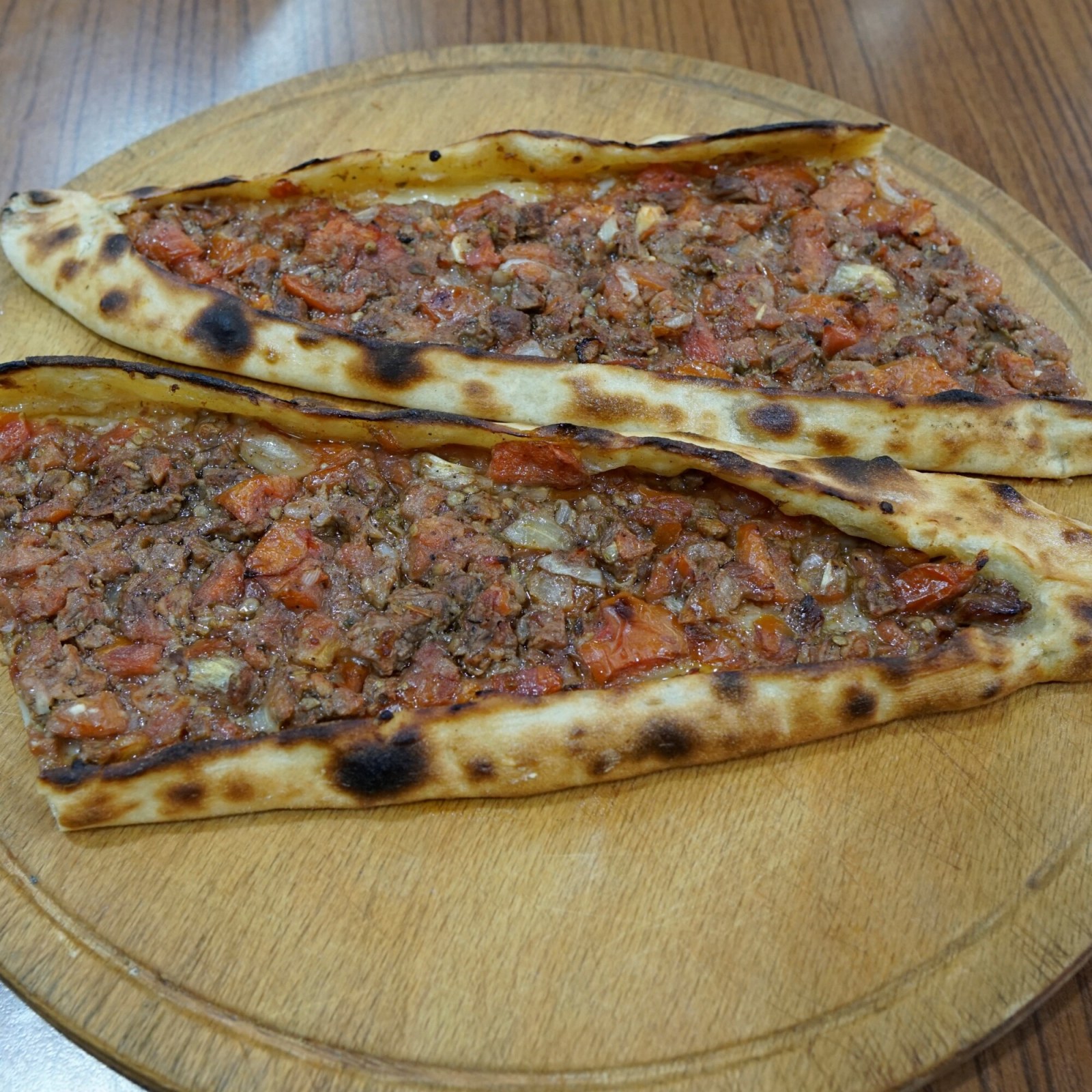 Kuşbaşılı Karadeniz Pidesi
