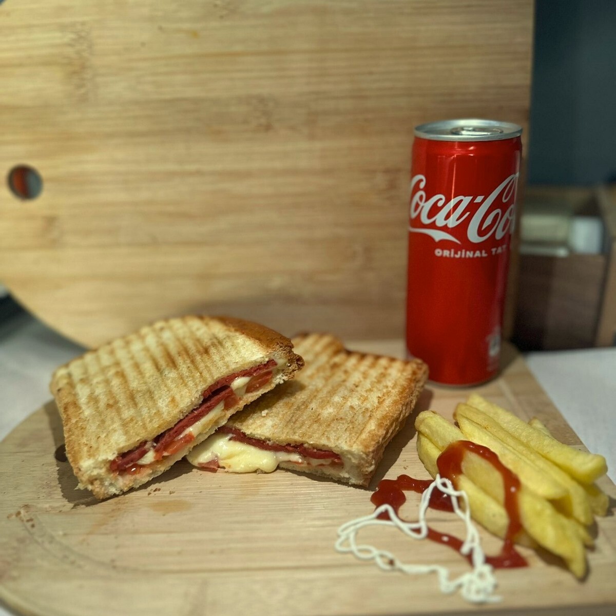 Yengen Tost