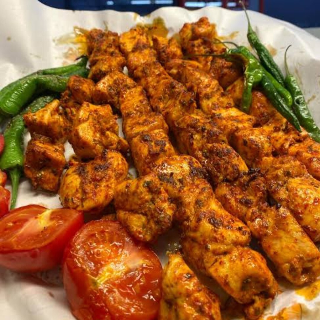 3lü Tavuk Şiş Dürüm 1litre Kola Menü