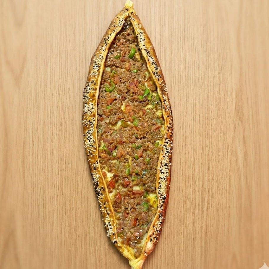 Kıymalı Pide
