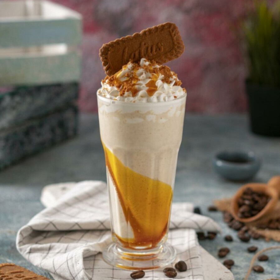 LOTUS MILKSHAKE