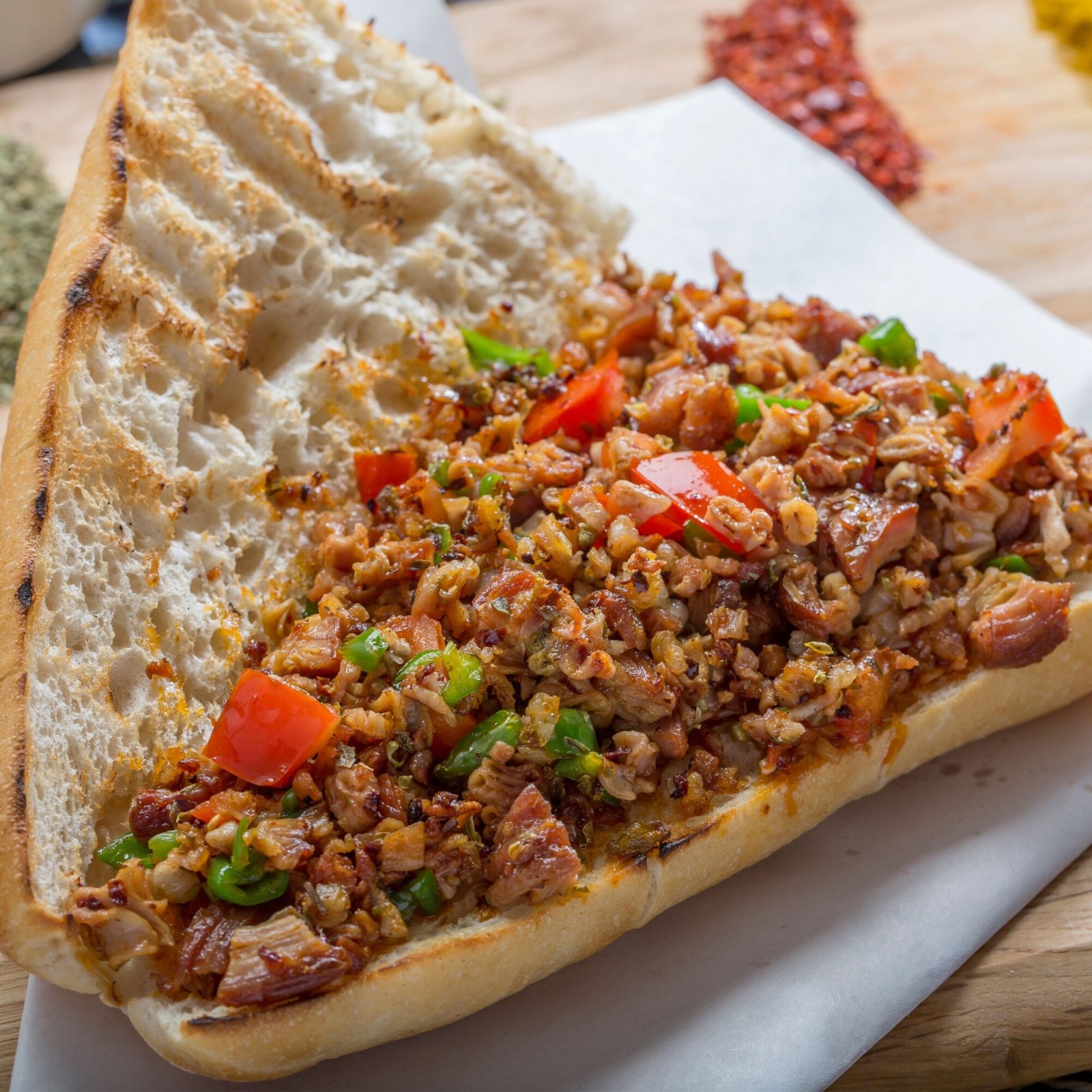 Yarım Ekmek Arası Kokoreç