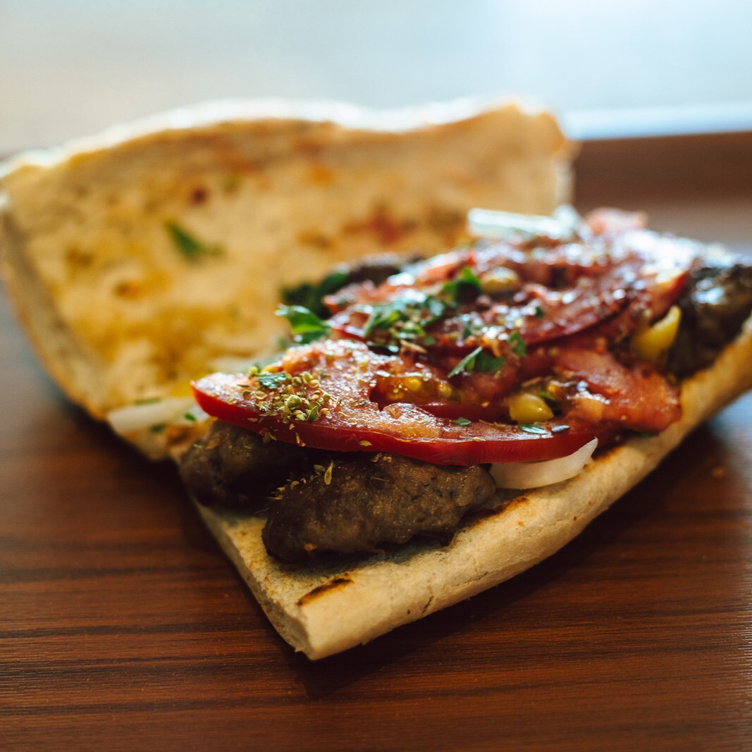 Dubble 3/4 Ekmek Köfte Soğanlı