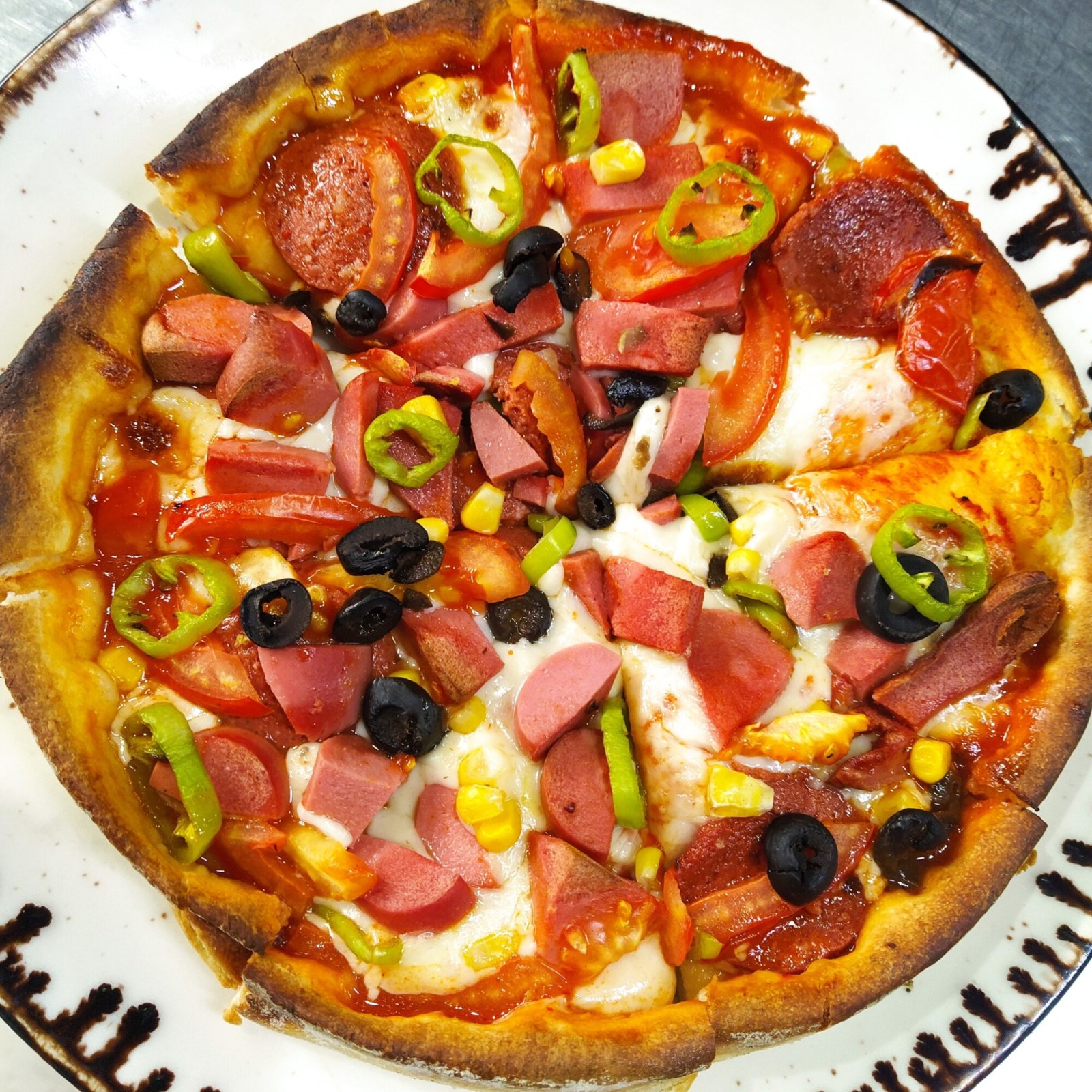 Karişik Pizza