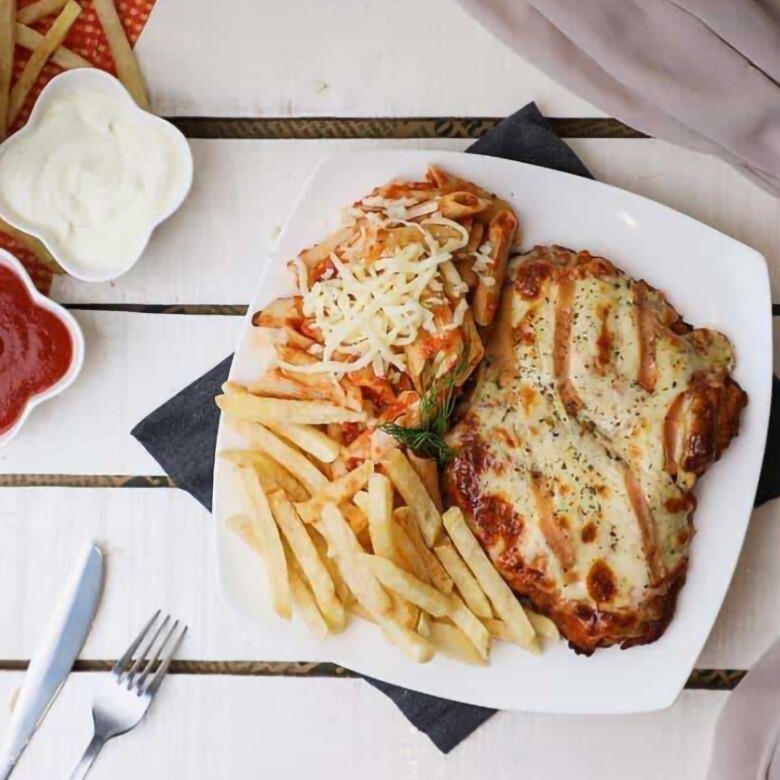 Peynirli Şnitzel Porsiyon