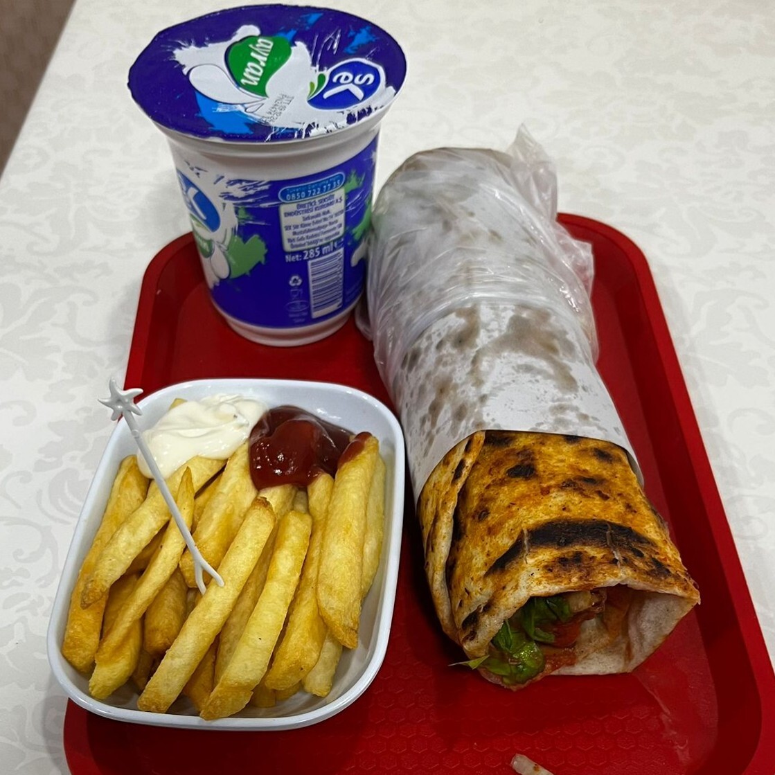 Tavuk Döner Dürüm (100 gr.) +Cips Menü 1