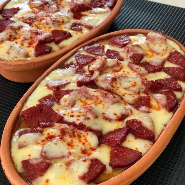 Kiremitte Sucuk