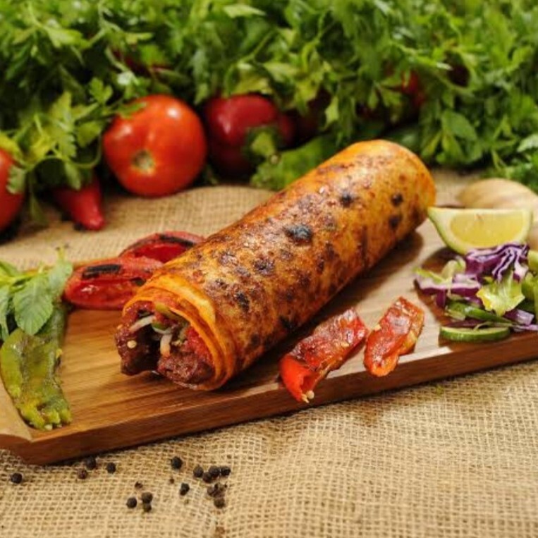 Kuzu Şiş Kebap Dürüm Luxury Kuzu budundan - Gerçek Kuzu Kebabı Şiş Kebap Dürümü Pir Hasan Luxury