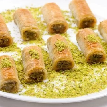 Cevizli Saray Burma Baklava