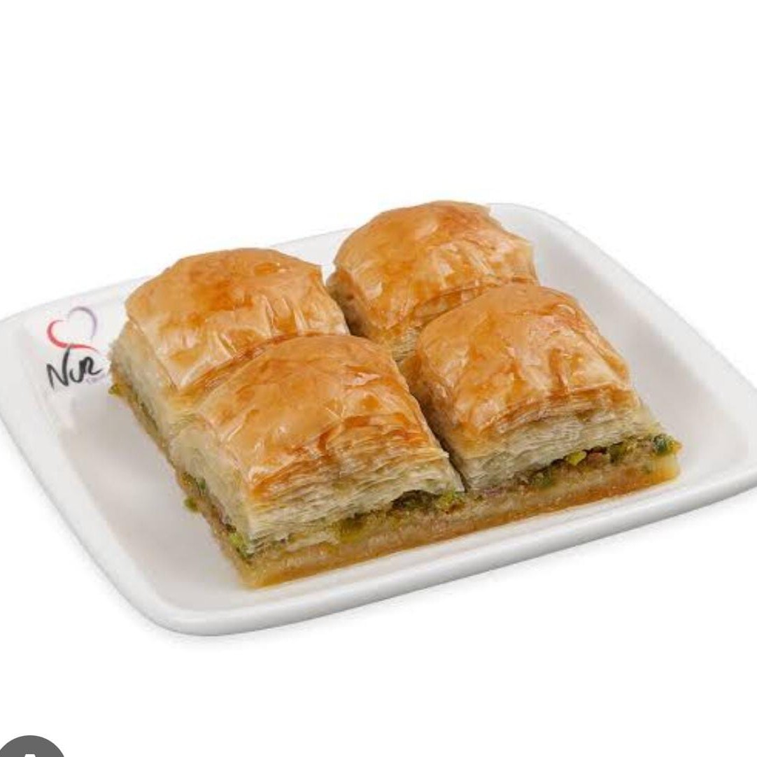 Tereyağlı Fıstıklı Baklava (500 gr)