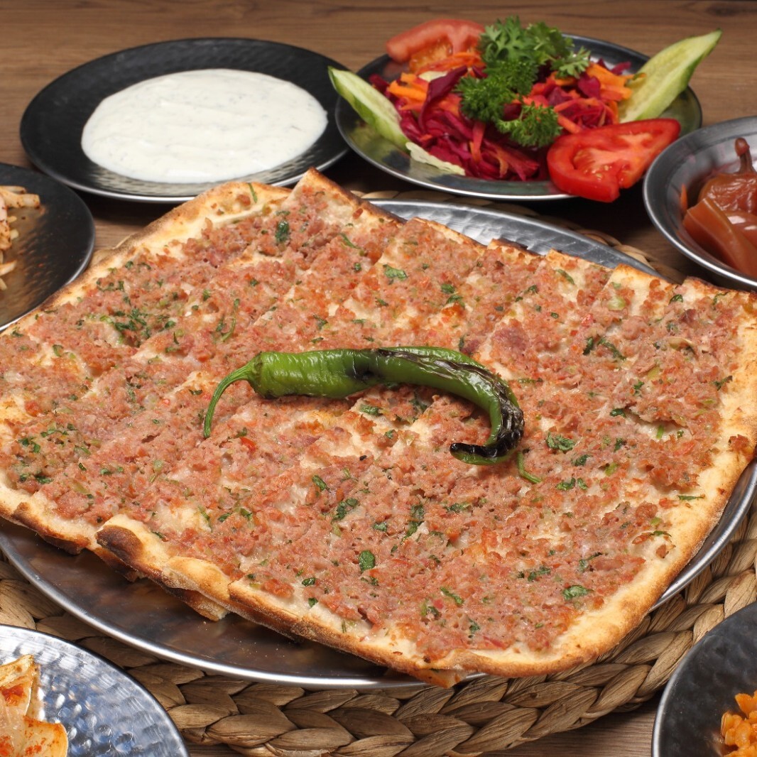 Kıymalı Pide