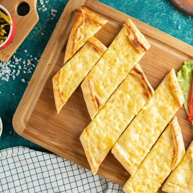 Kaşarlı Pide