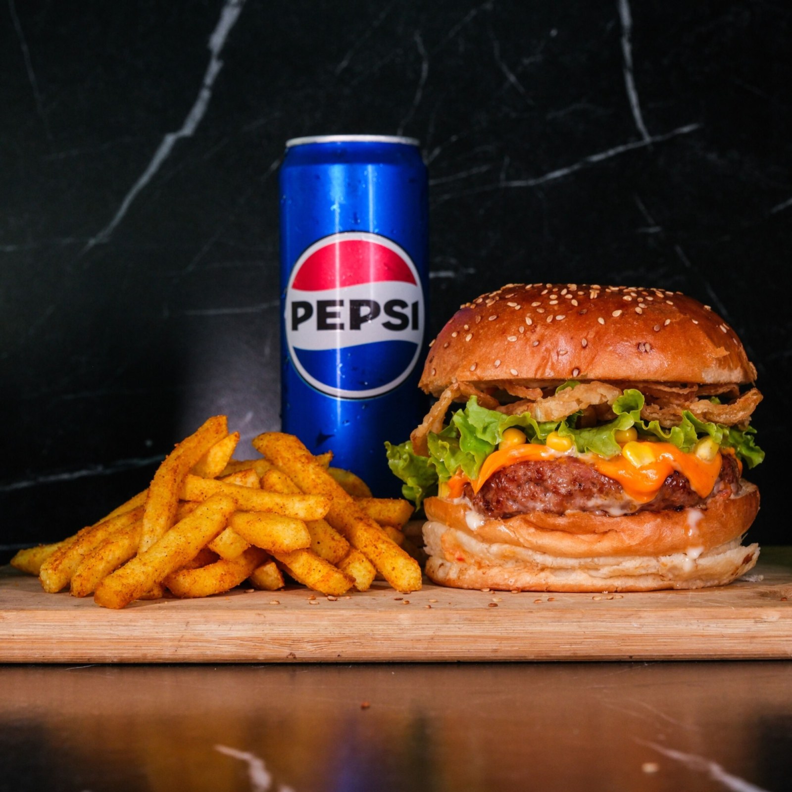 Chicken Aspirin Burger menü