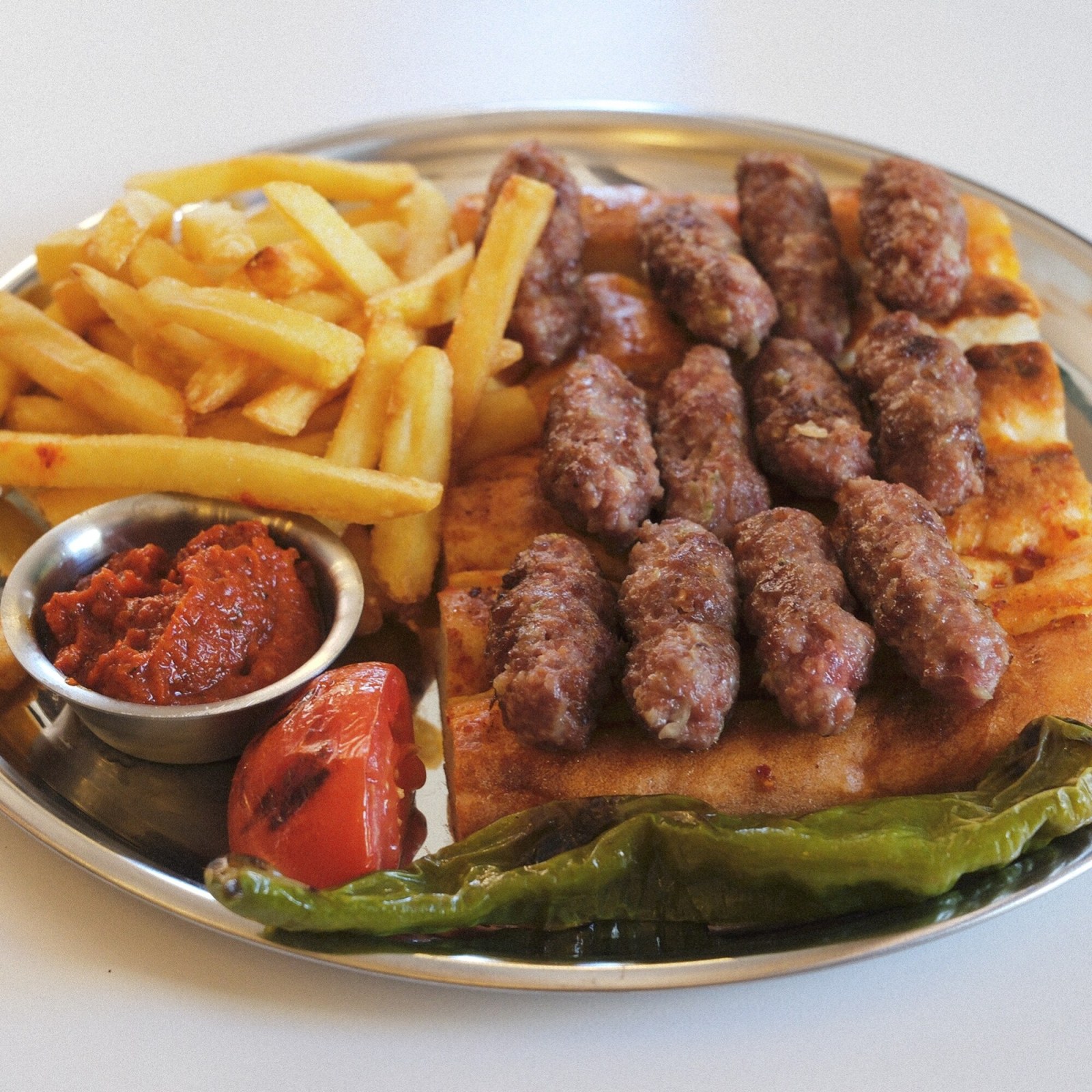 İnegöl Köfte (1,5 Porsiyon)