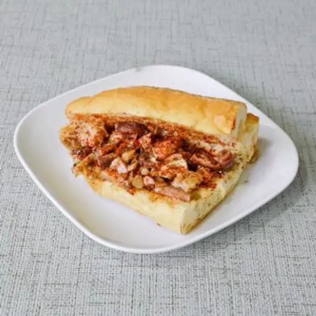Yarým Ekmek Arası İzmir Usulü Kokoreç
