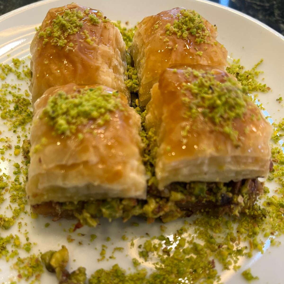 Fıstıklı El Açması Baklava 500 Gr