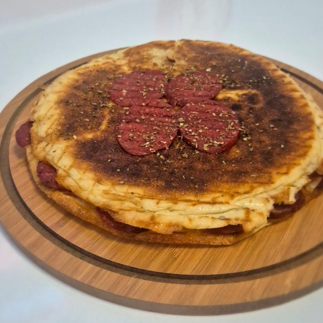 Bazlama BÜYÜK Sucuklu Tost