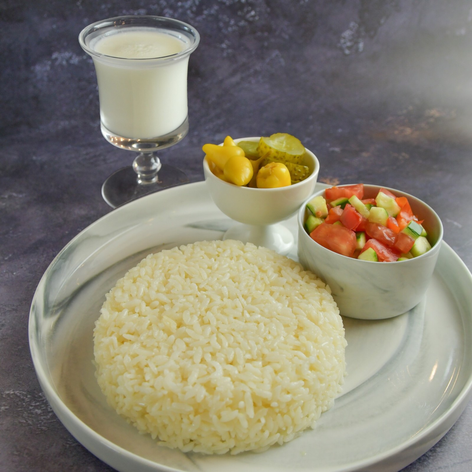 Çoban Salatalı Pilav Menü