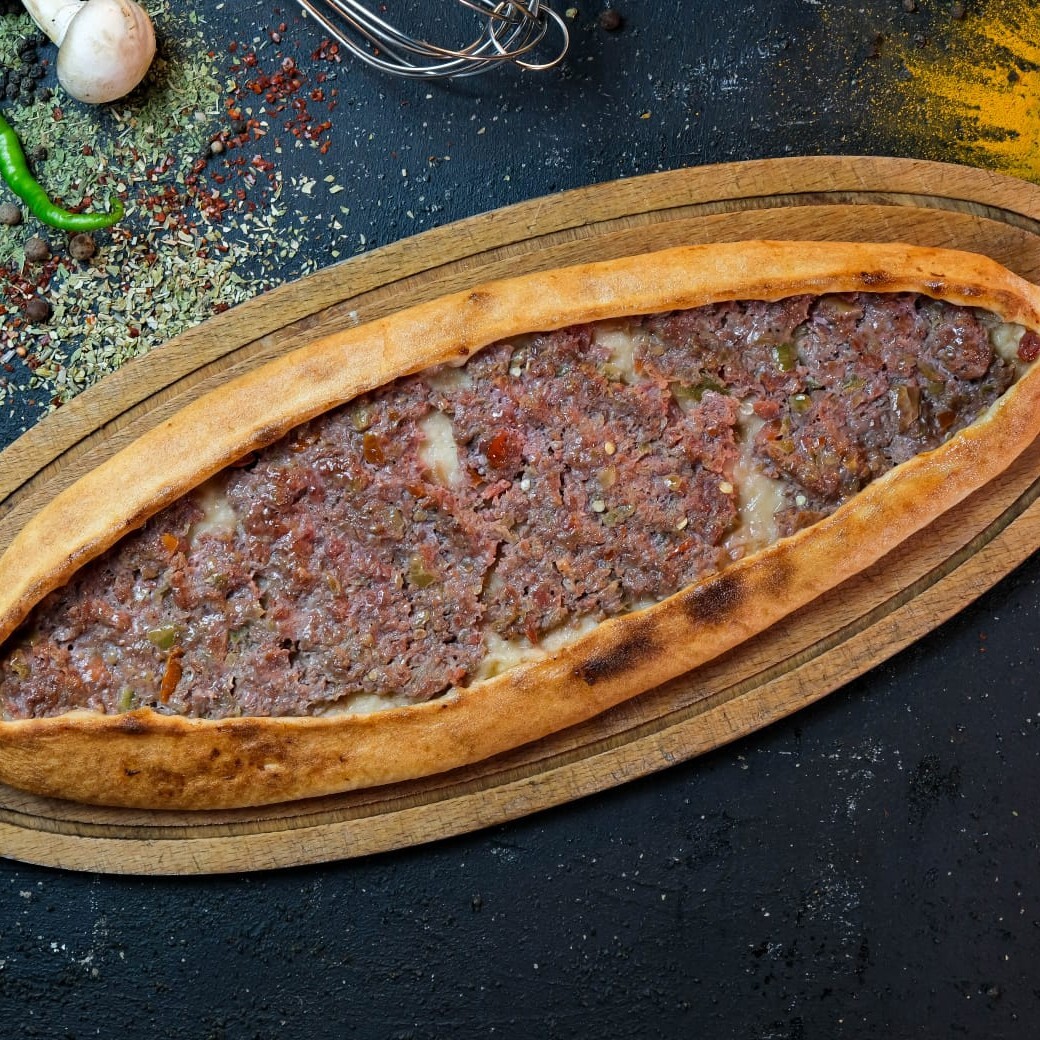 Kıymalı Pide