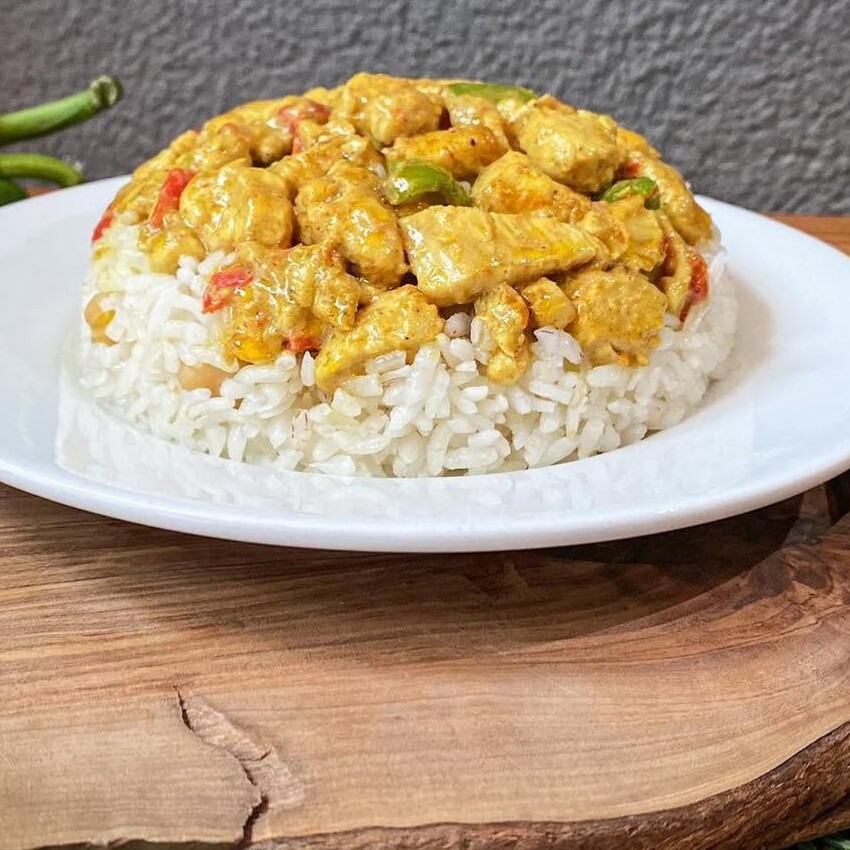 Körili Tavuklu Pilav (450 gr) NOHUTLU