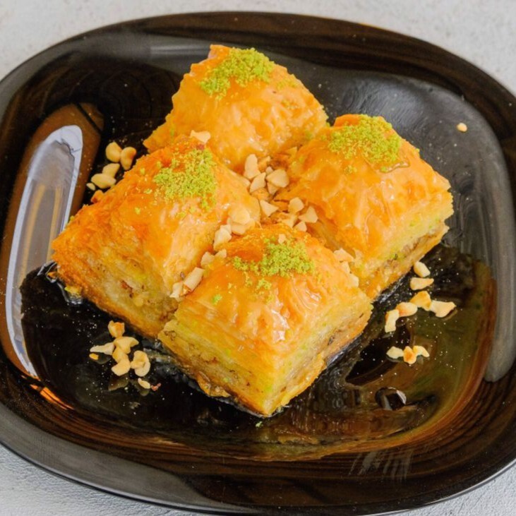 Cevizli Sultan Baklava (1 kg)