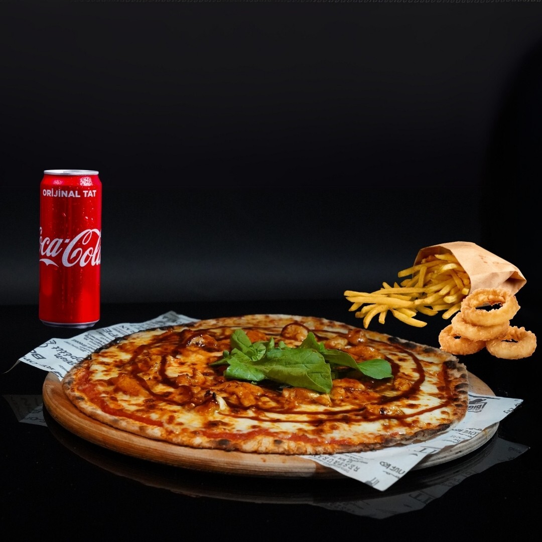 Tekli Pizza Menü + Patates + Soğan Halkası + Cola +