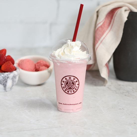 Çilekli Milkshake