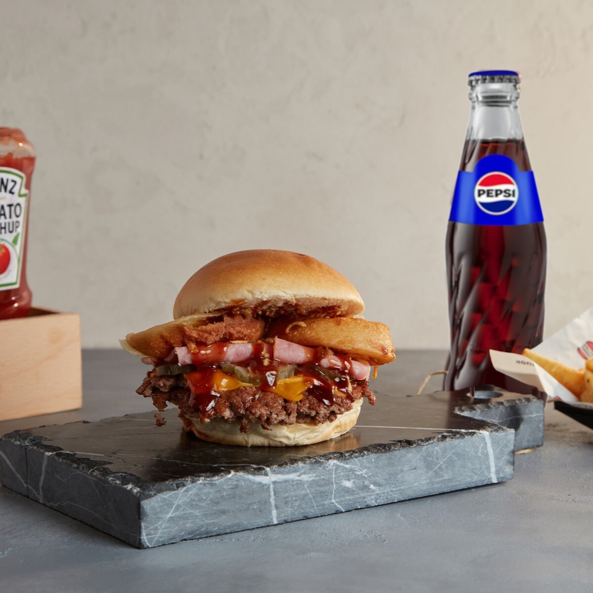 Smash BBQ Royal Onion Burger Menü