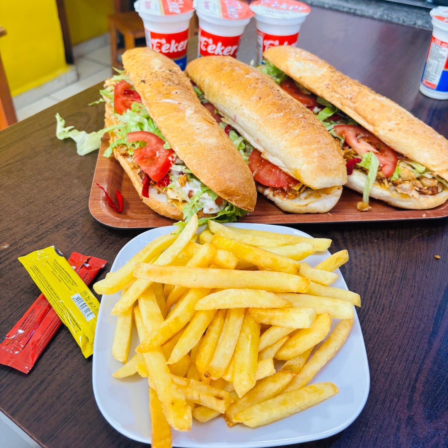 3'lü Tam Tavuk Döner Menü