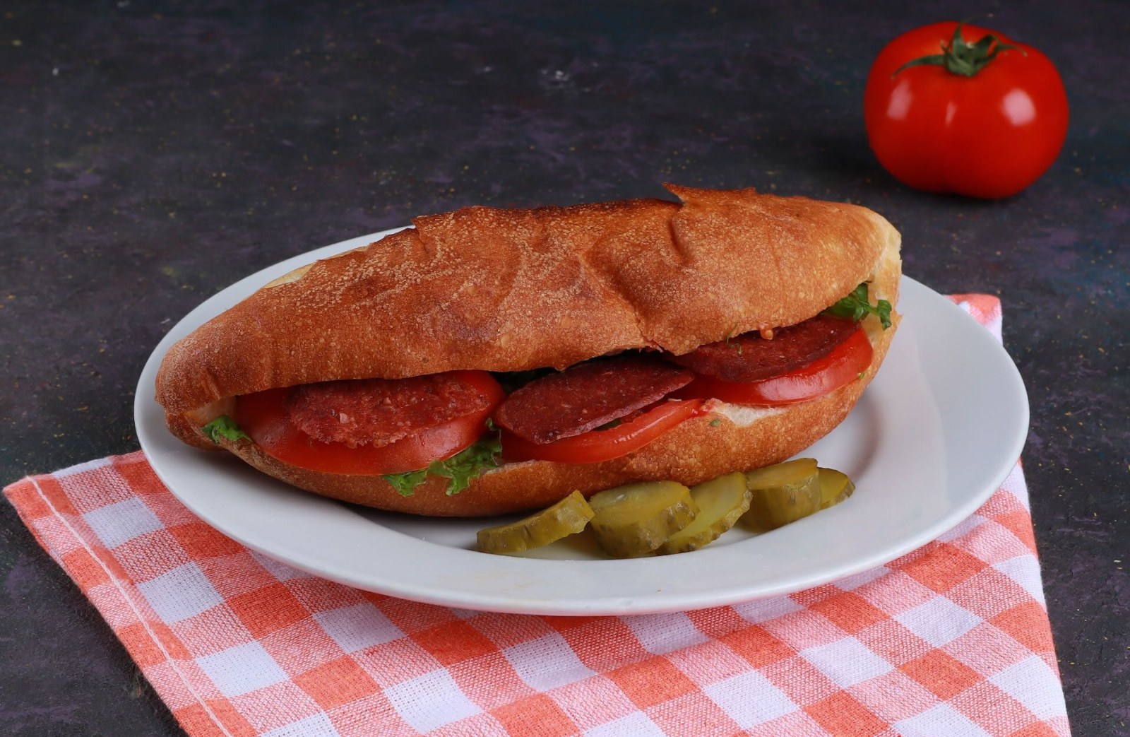 Sucuk Ekmek