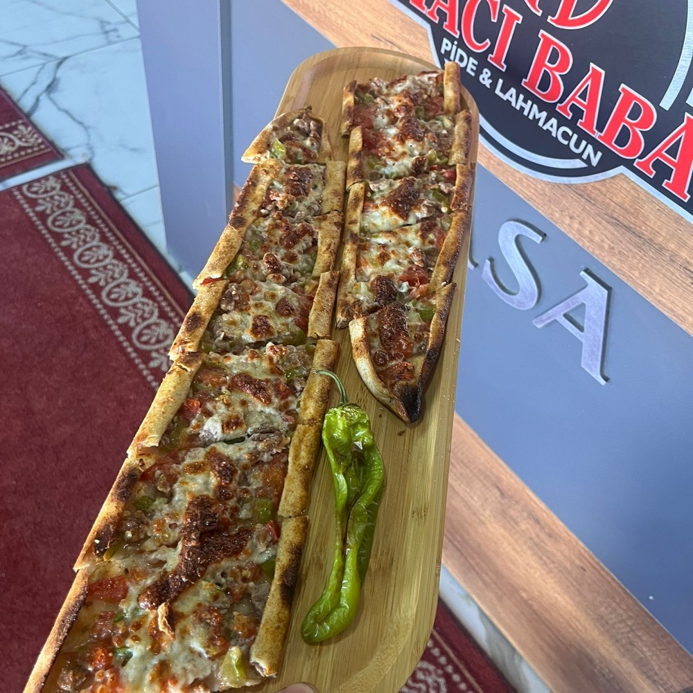 5-Adet- Kuşbaşılı- Uzayan- Kaşarlı- Pide + 2,5Kola