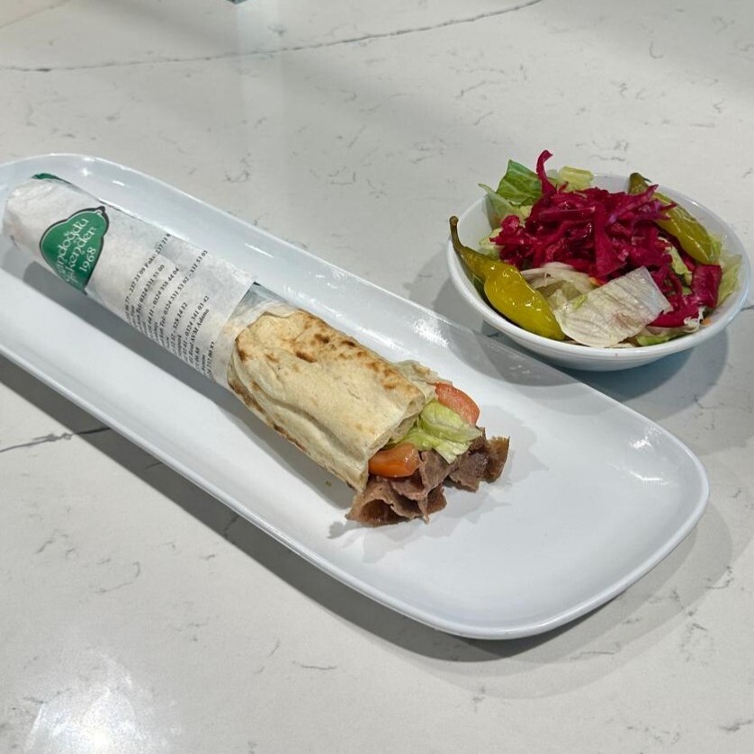 Pide Ekmek Arası Et Döner (1,5 Porsiyon)