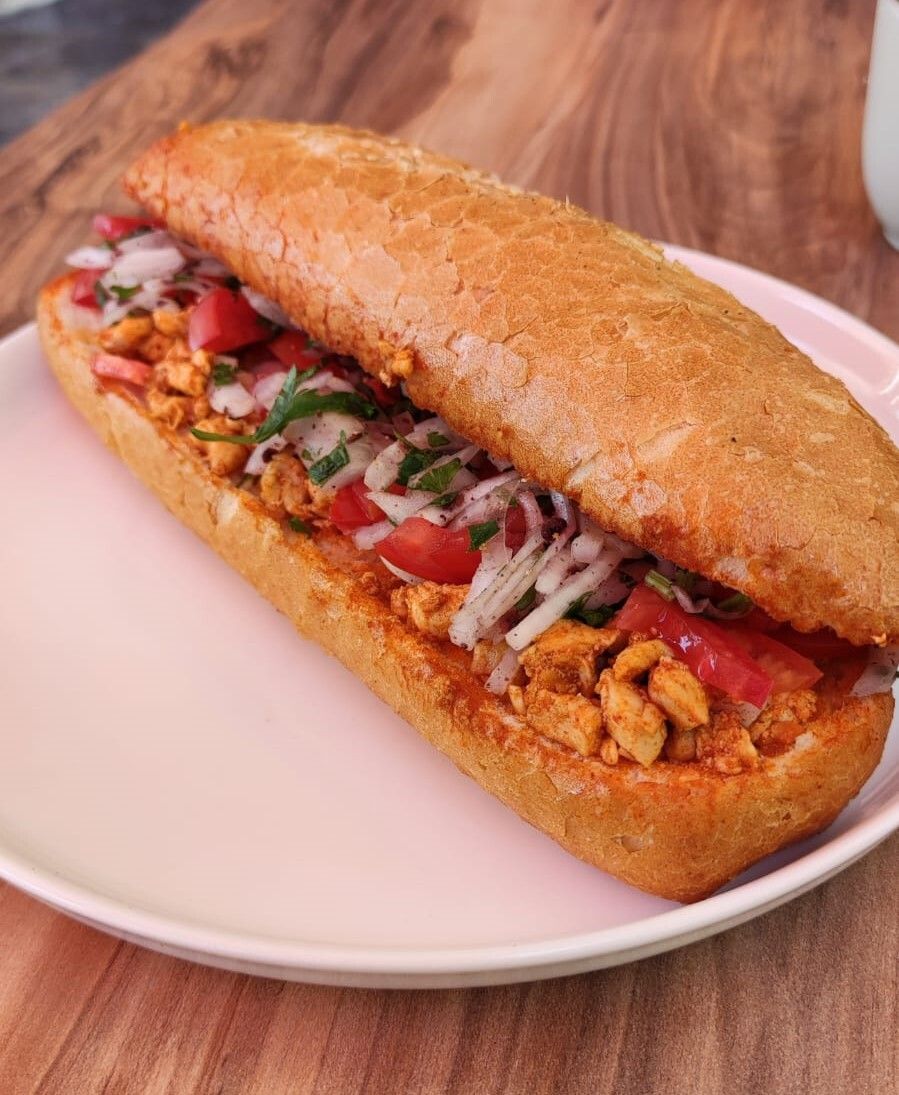 Ekmek Arası Tavuk Tantuni
