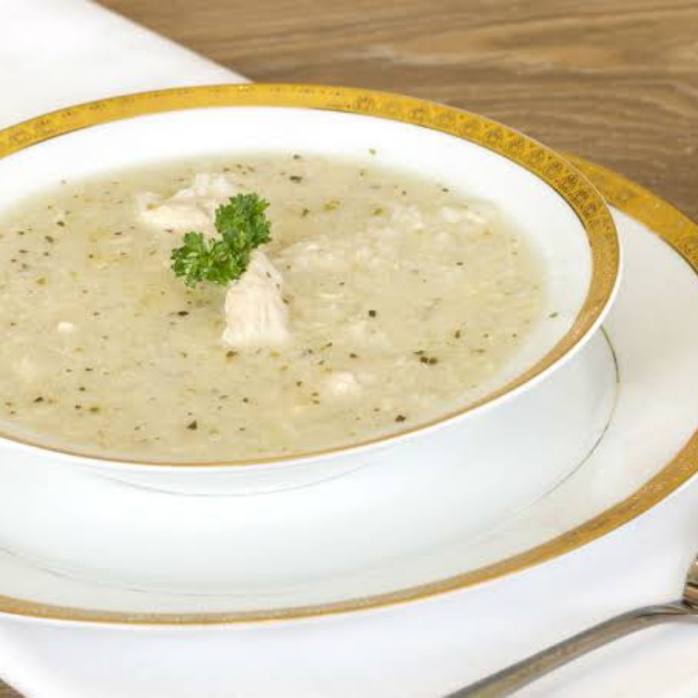Tavuk Suyu Çorbası
