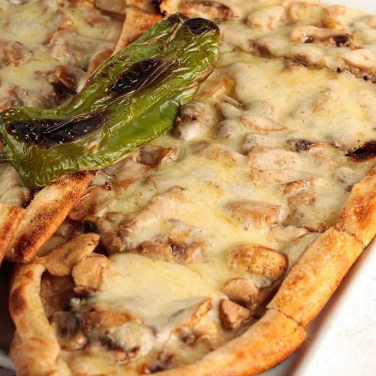 Mantarlı Kaşarlı Pide