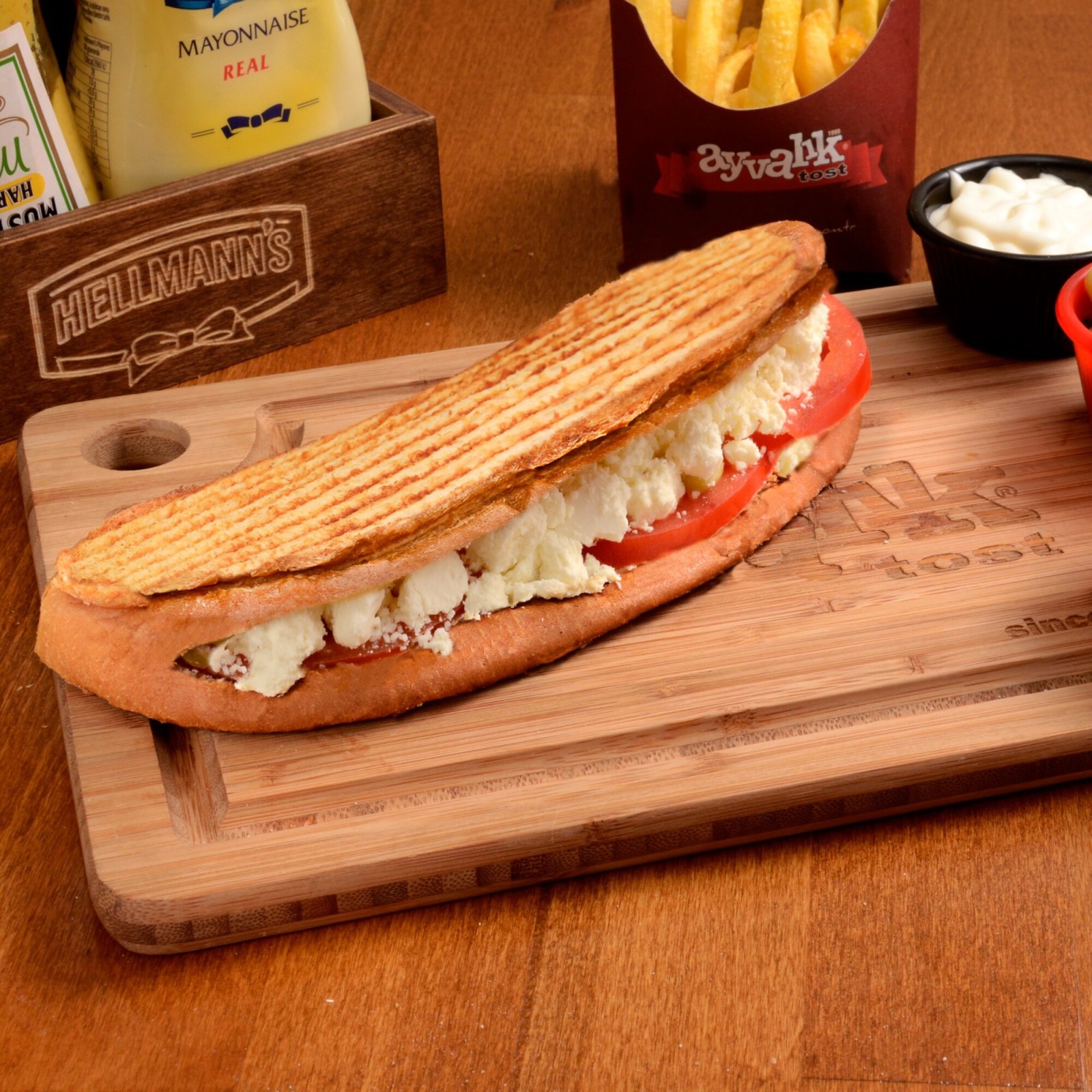 Ezine Peynirli Tost