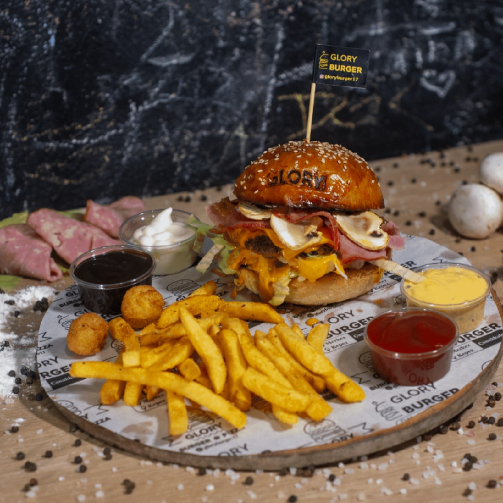 Glory Roast Beef Burger