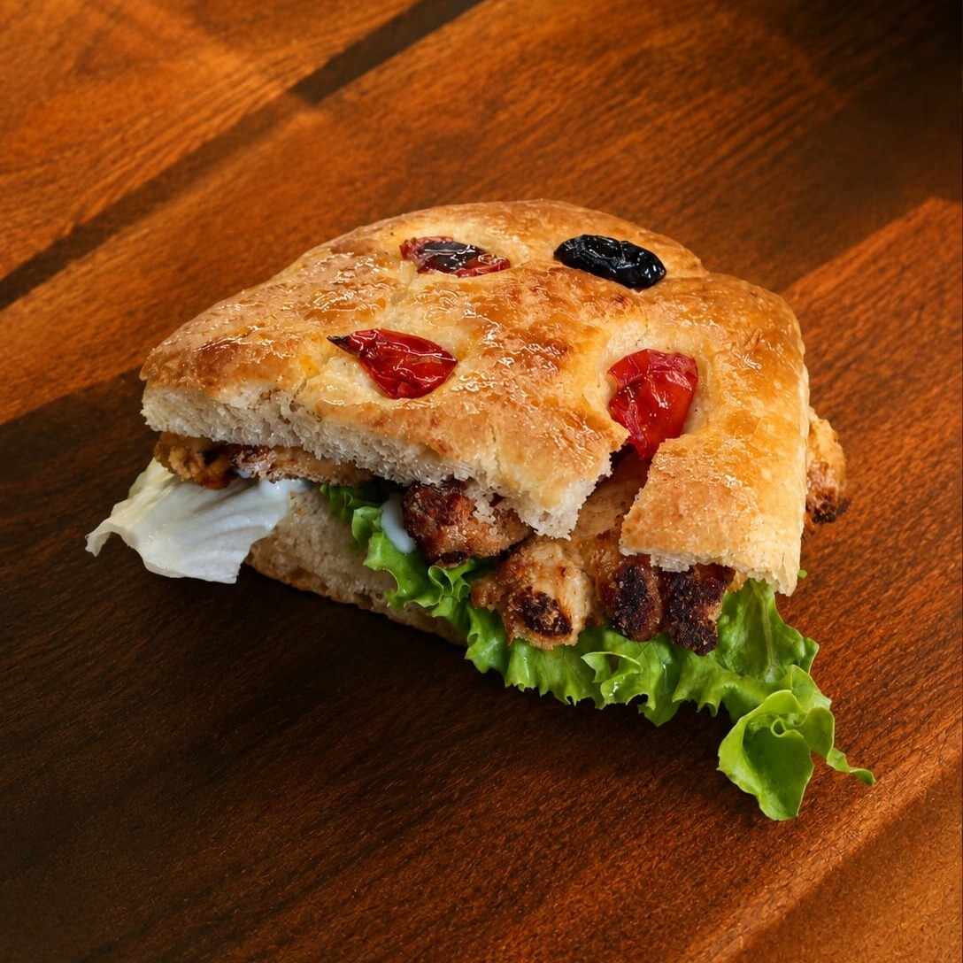 Focaccia Çıtır Tavuk