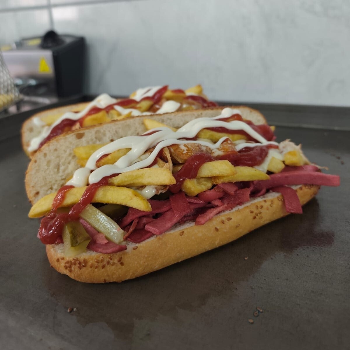 Sosisli Patso Sandviç Menü
