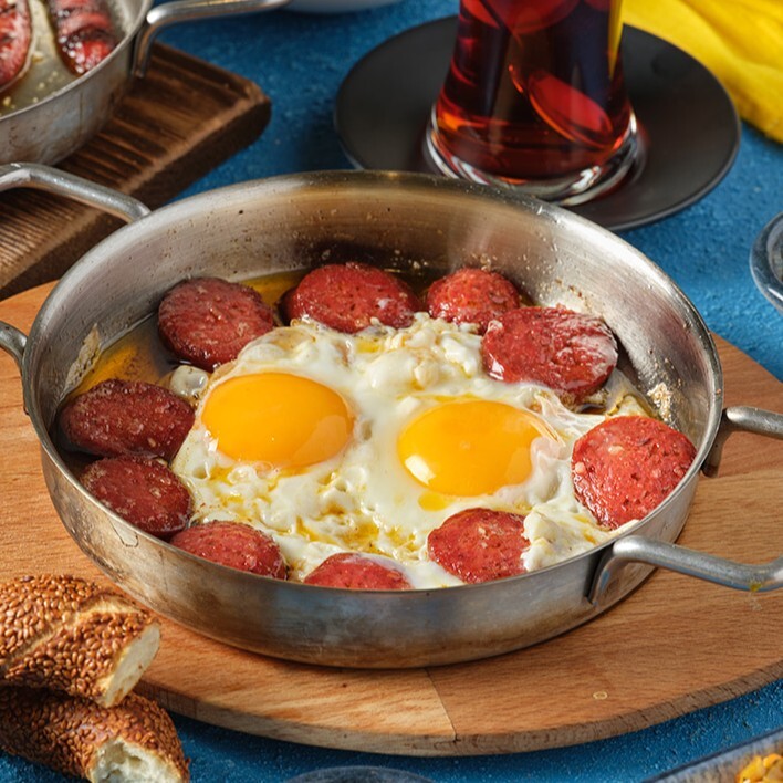 Sucuklu Yumurta