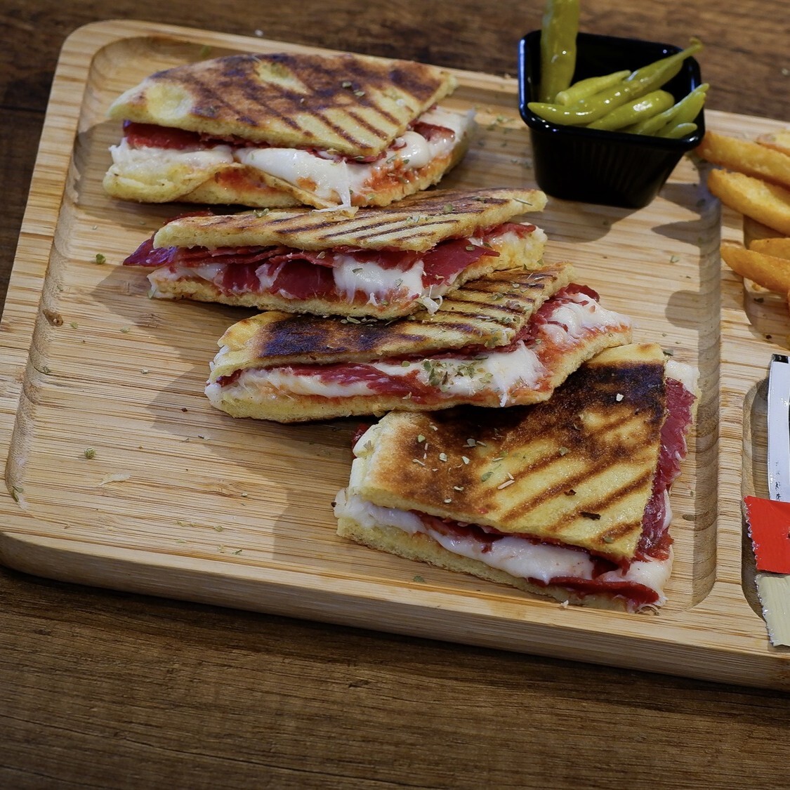 Pastırmalı Tost