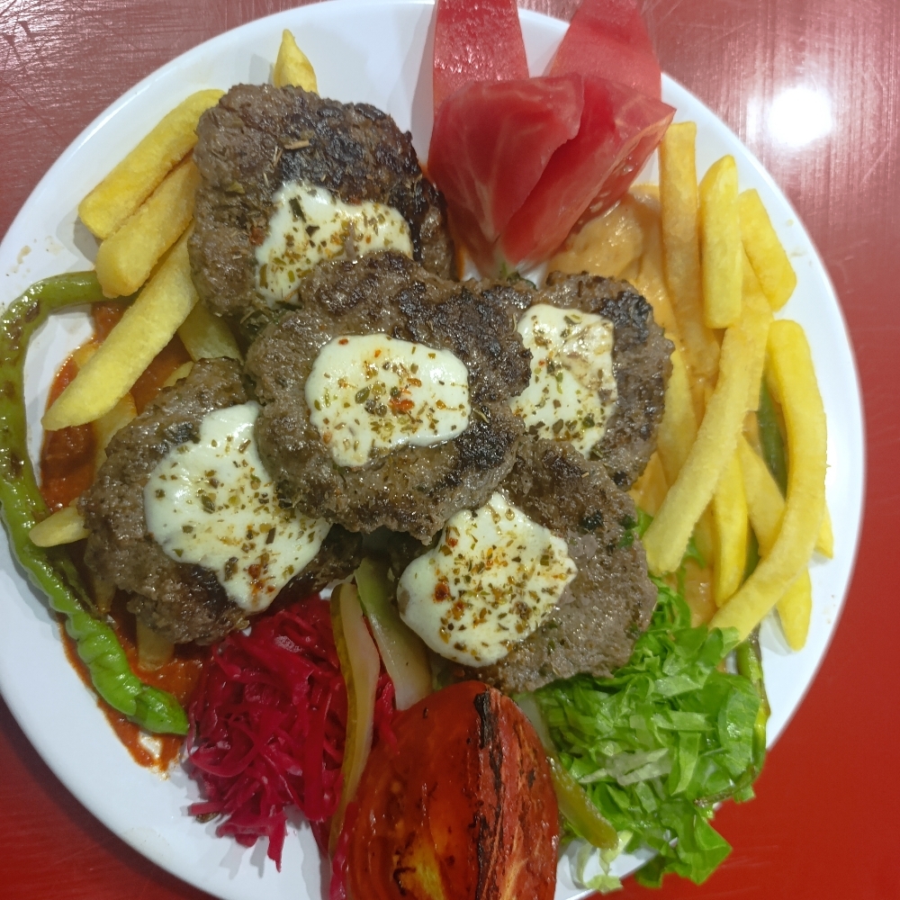 Kaşarlı Köfte