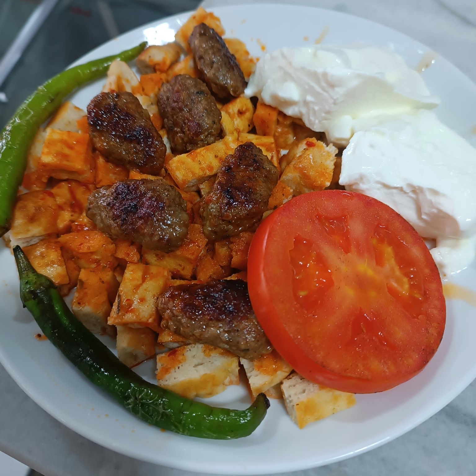 Köfte İskender