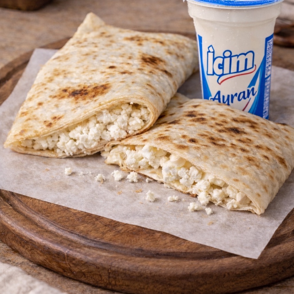 Peynirli Gözleme + Ayran (175 ml)