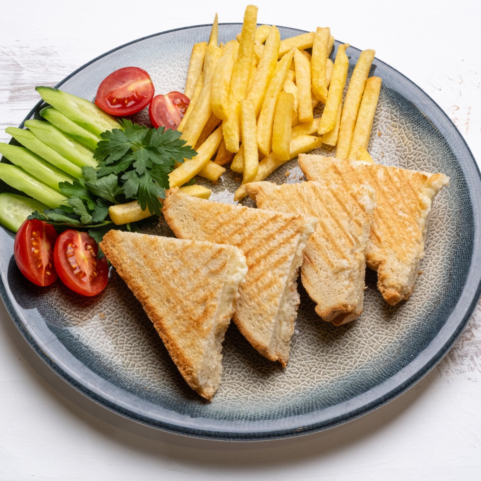 Beyaz Peynirli Tost