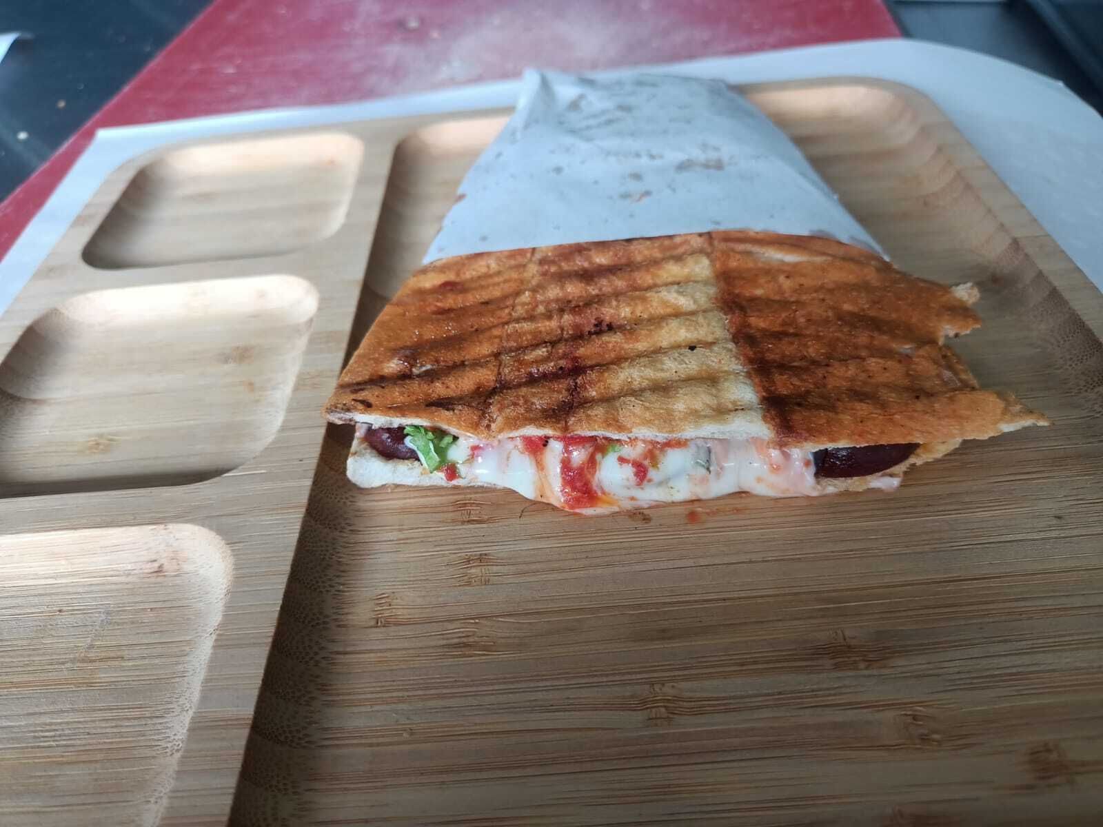 Sucuklu Tost