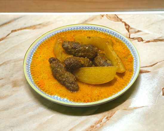 İzmir Köfte