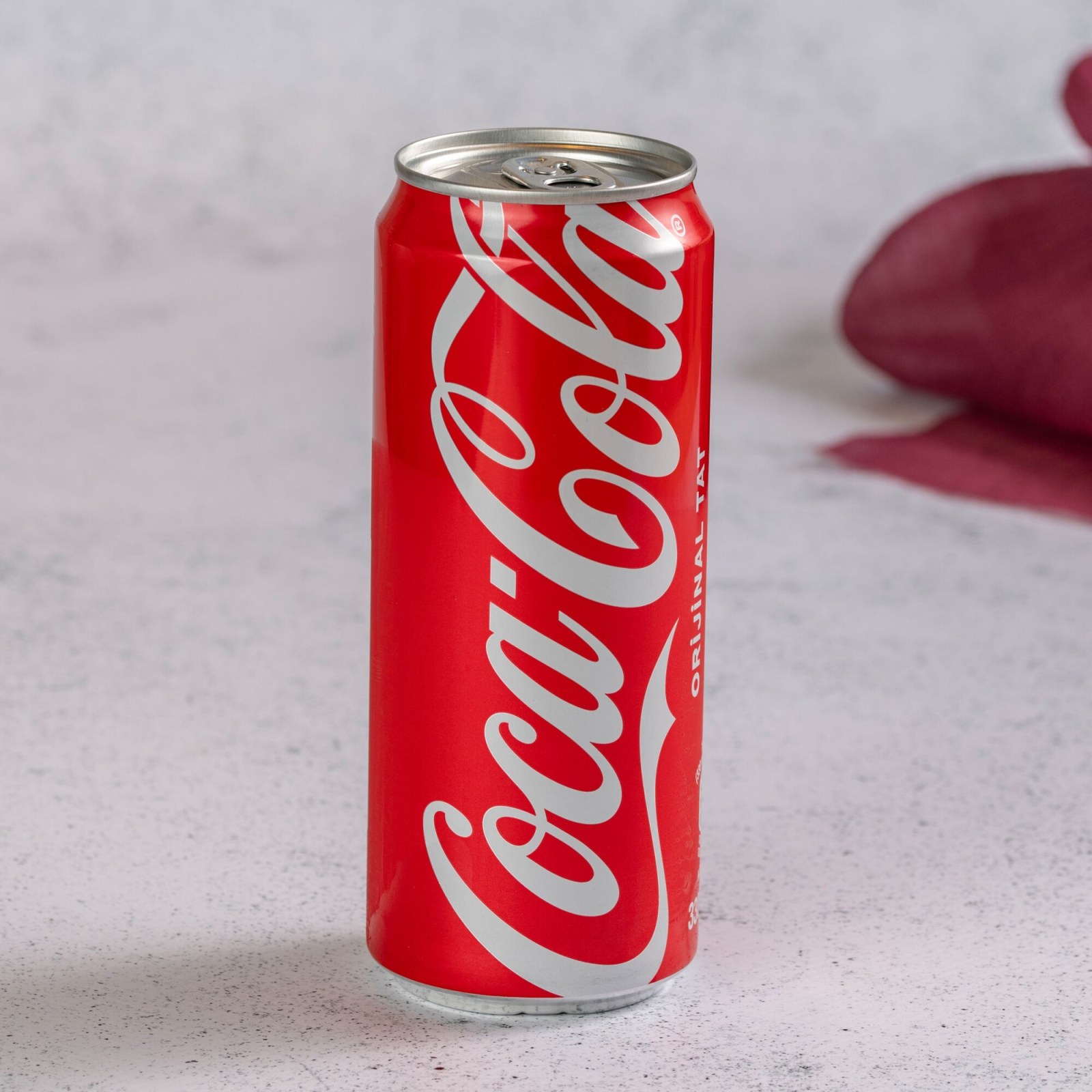 Cola (Kutu)