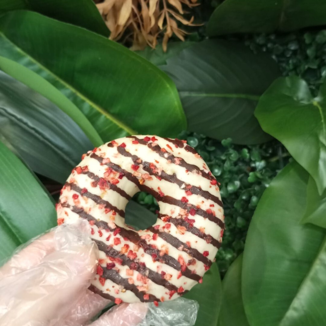 Frambuazlı Donut