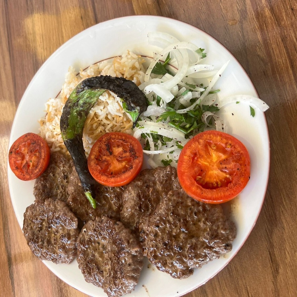 Sivas Köfte Porsiyon (6 Adet) + Coca Cola (330 ml)